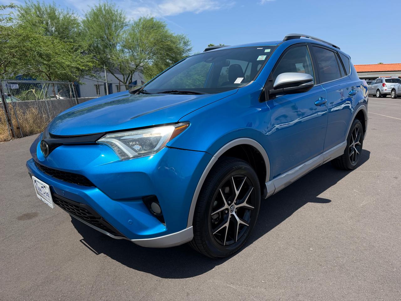 Toyota RAV4 SE 4WD 2017