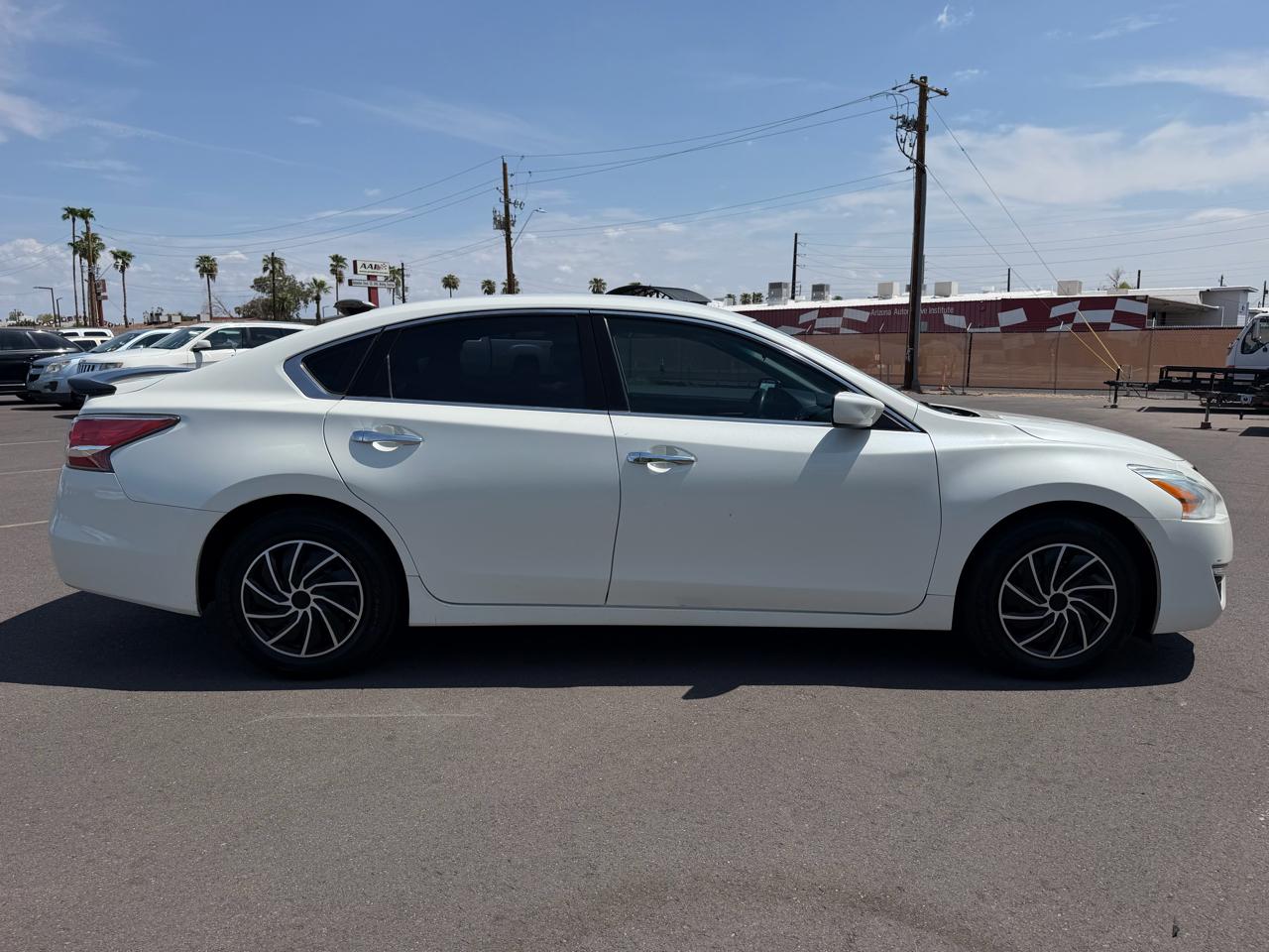 Nissan Altima 2.5 SV 2015