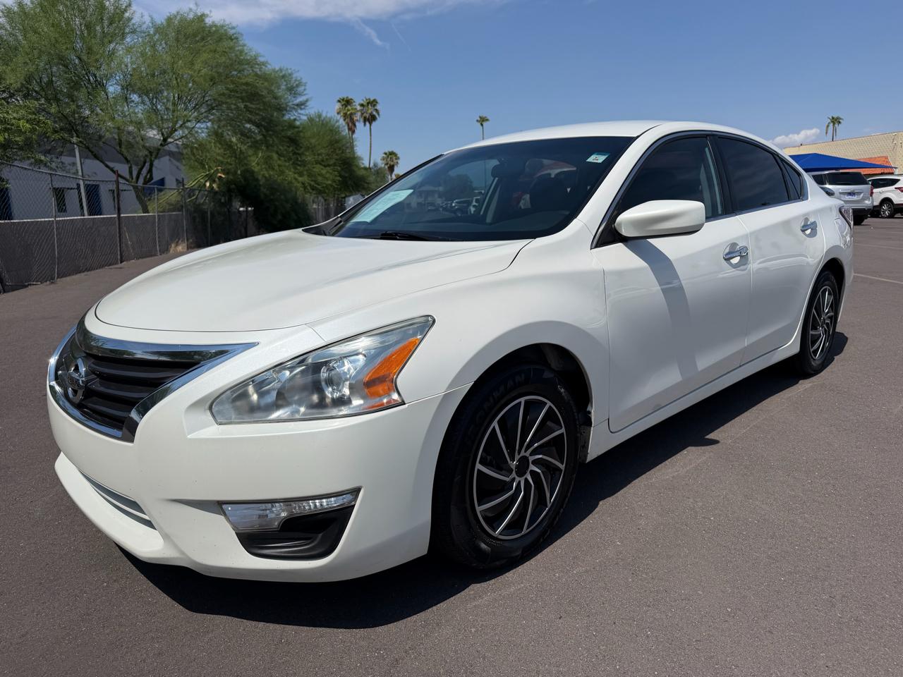 Nissan Altima 2.5 SV 2015