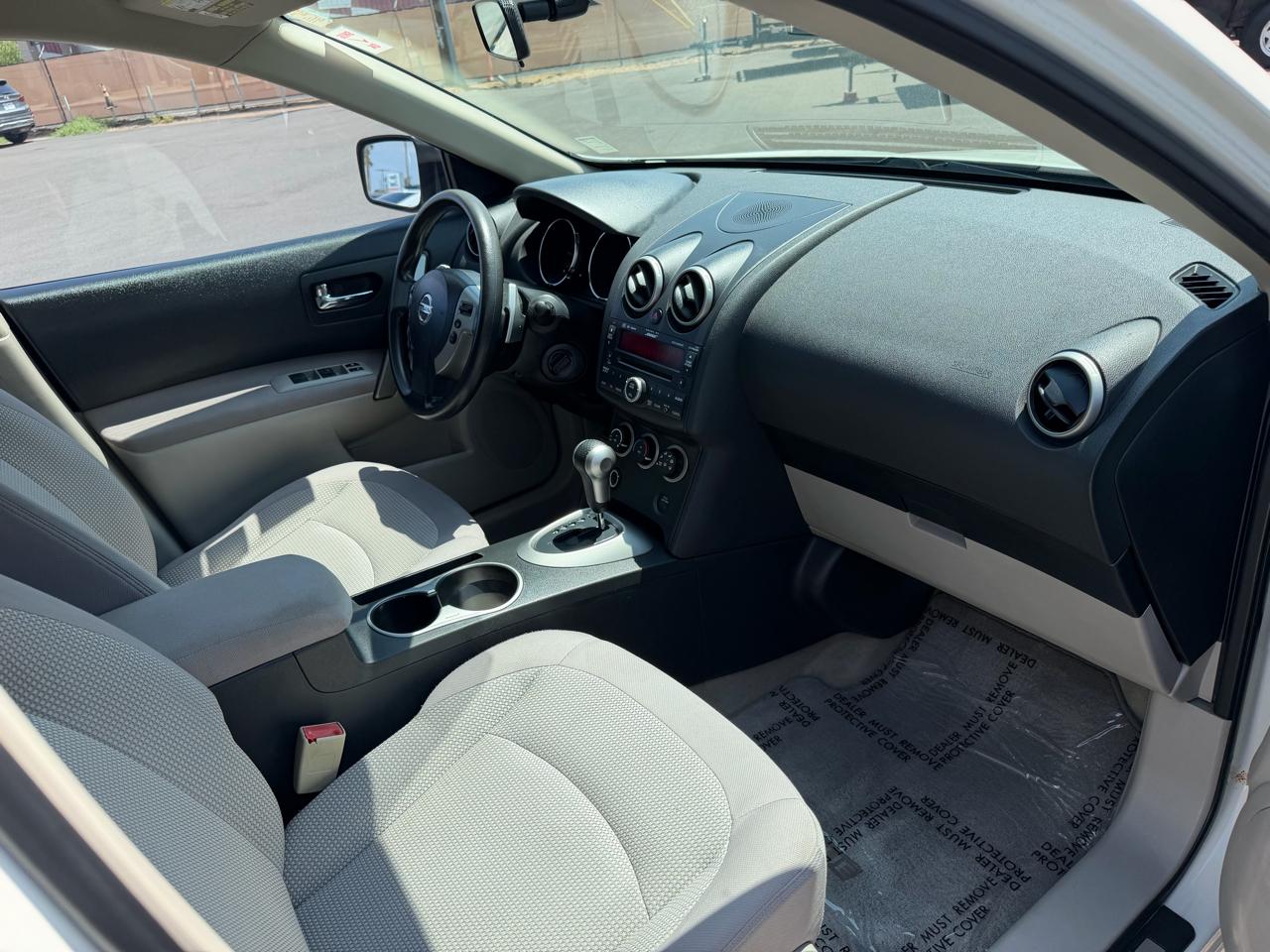 Nissan Rogue S AWD 2008