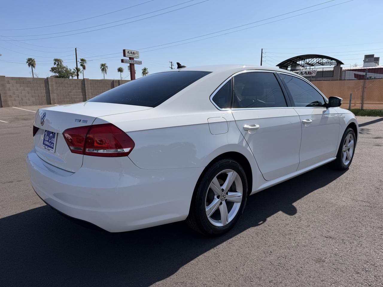 Volkswagen Passat SE PZEV 6A 2015