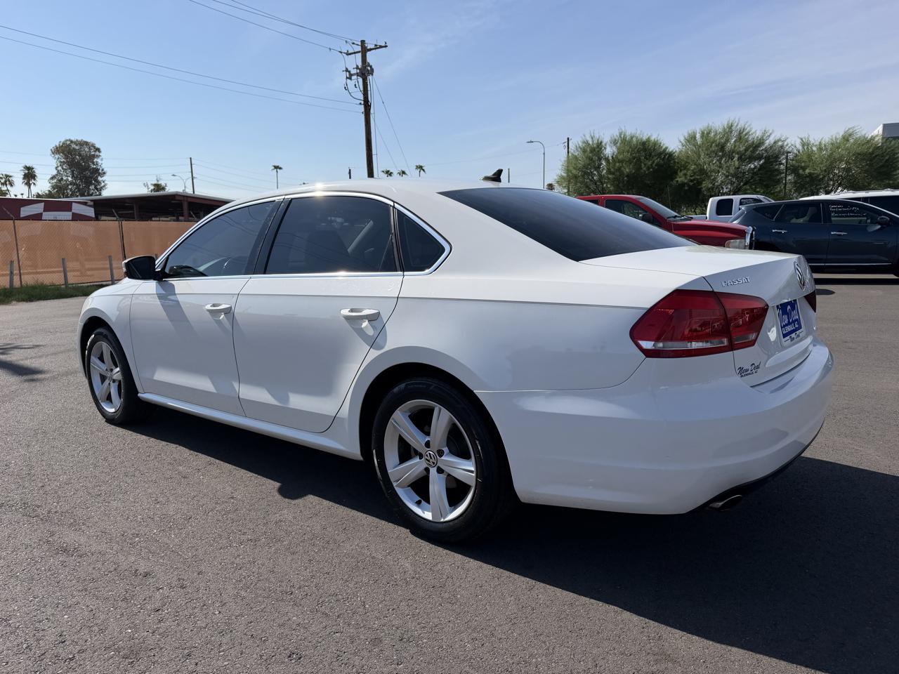 Volkswagen Passat SE PZEV 6A 2015