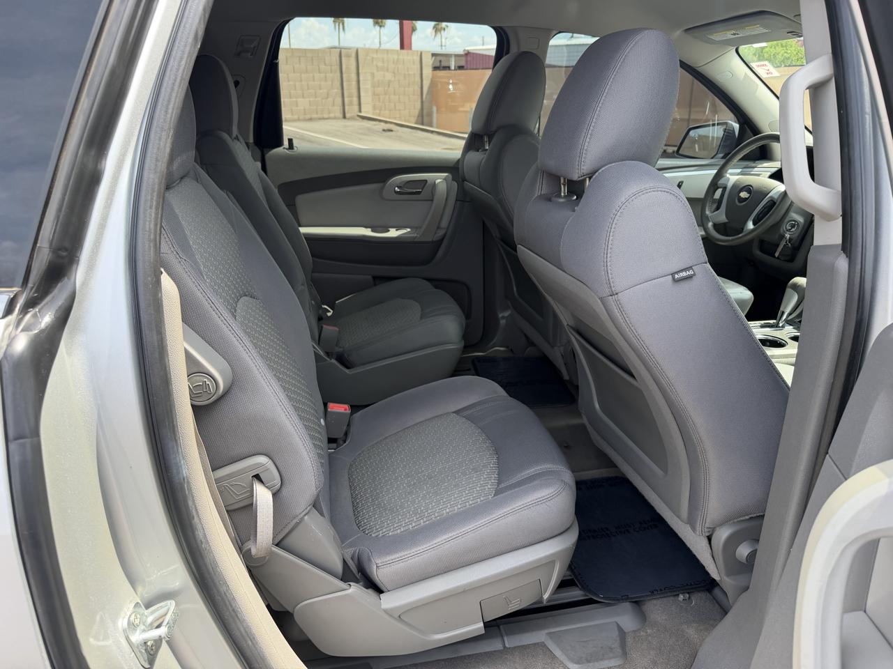 Chevrolet Traverse 2LT AWD 2012