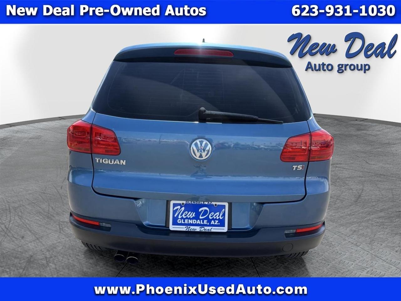 Volkswagen Tiguan S 2017