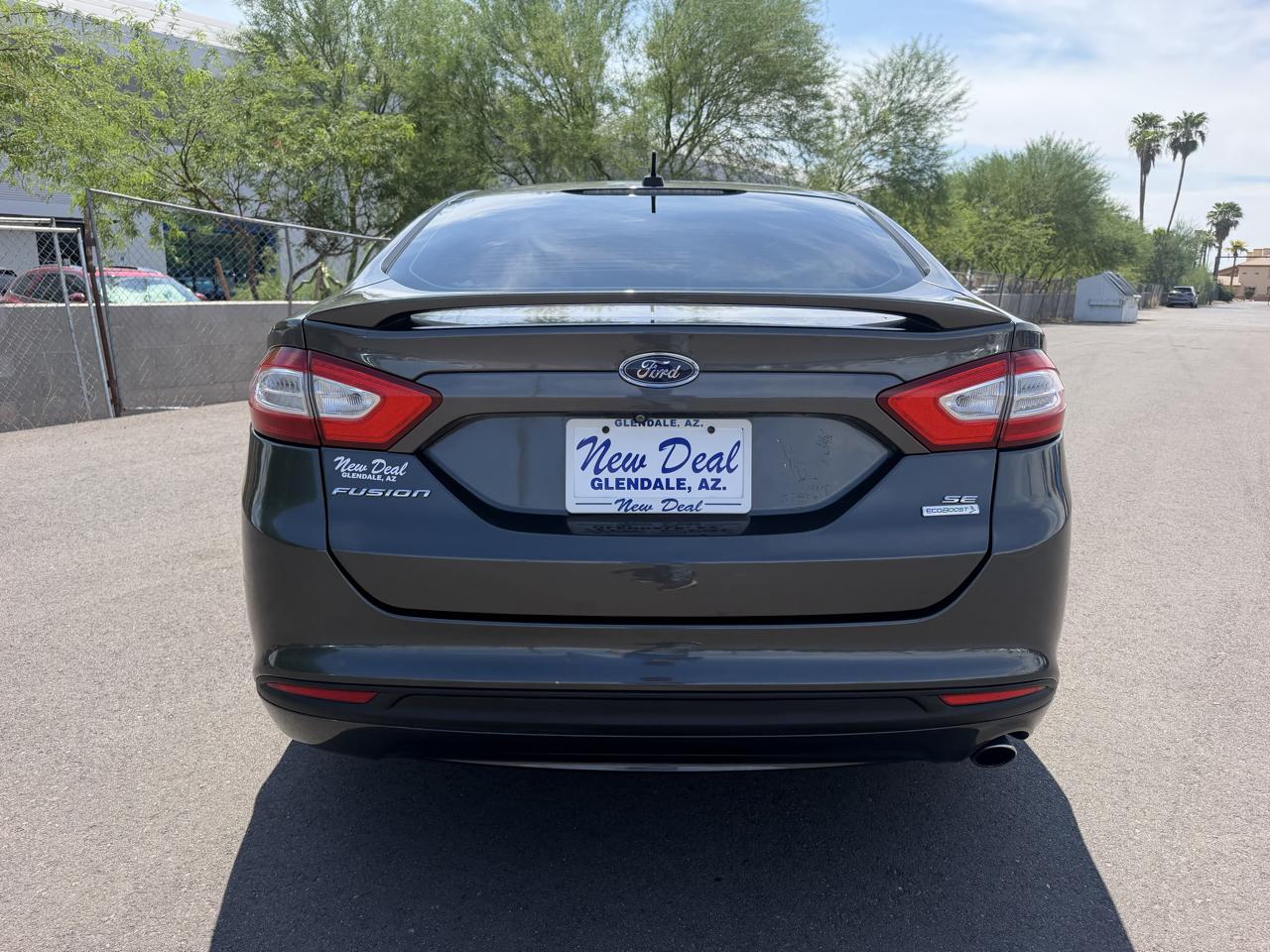 Ford Fusion SE 2015