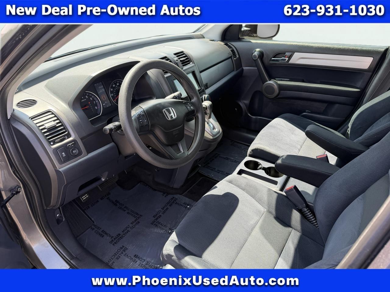 Honda CR-V SE 2WD 5-Speed AT 2011