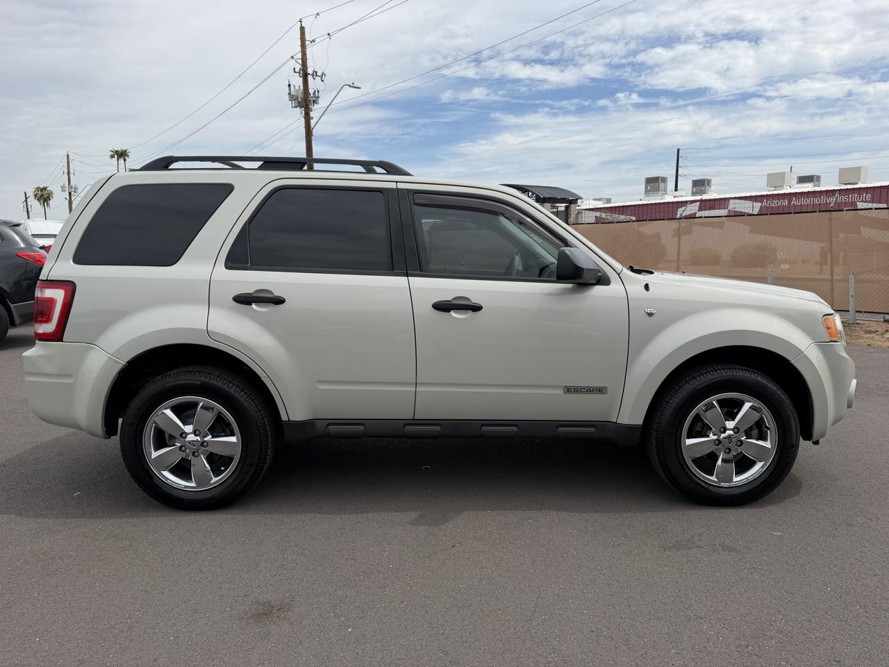 Ford Escape XLT 2WD V6 2008