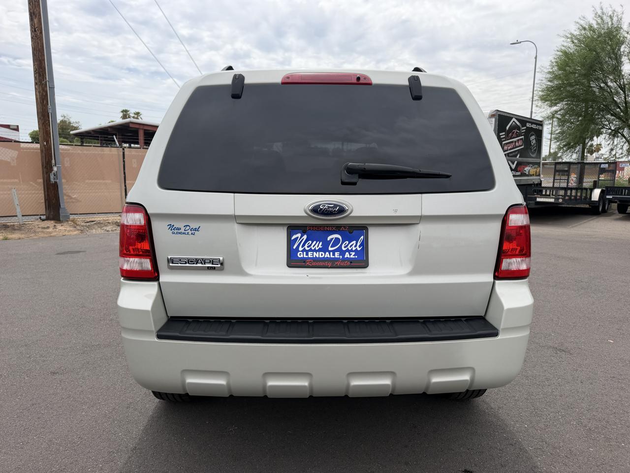 Ford Escape XLT 2WD V6 2008