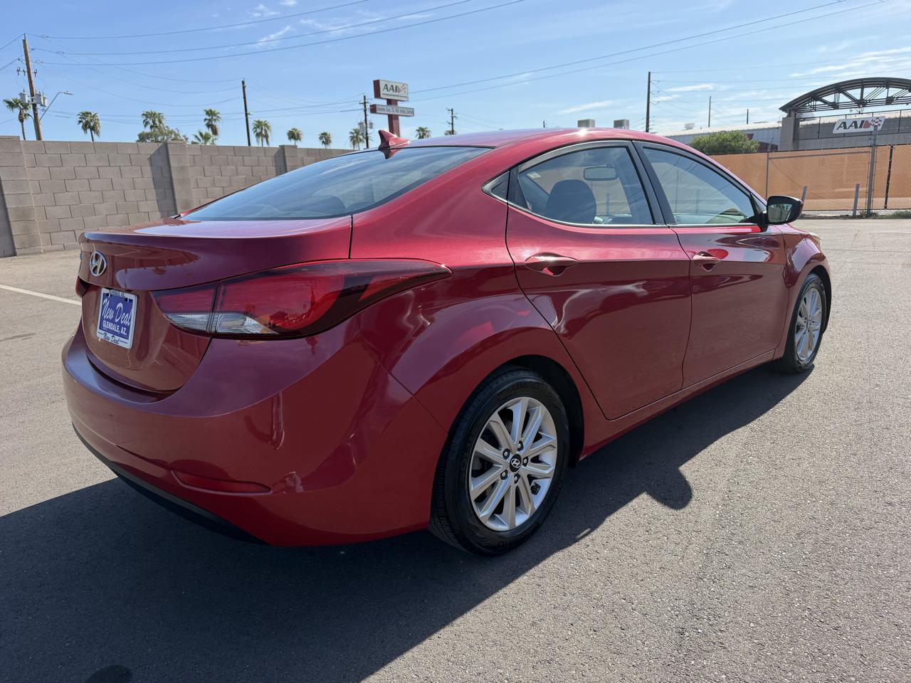 Hyundai Elantra SE 6AT 2015