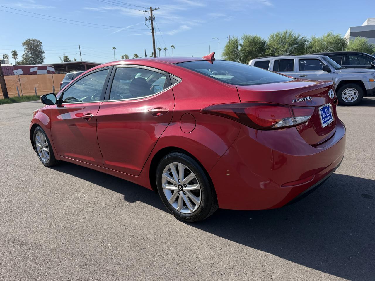 Hyundai Elantra SE 6AT 2015
