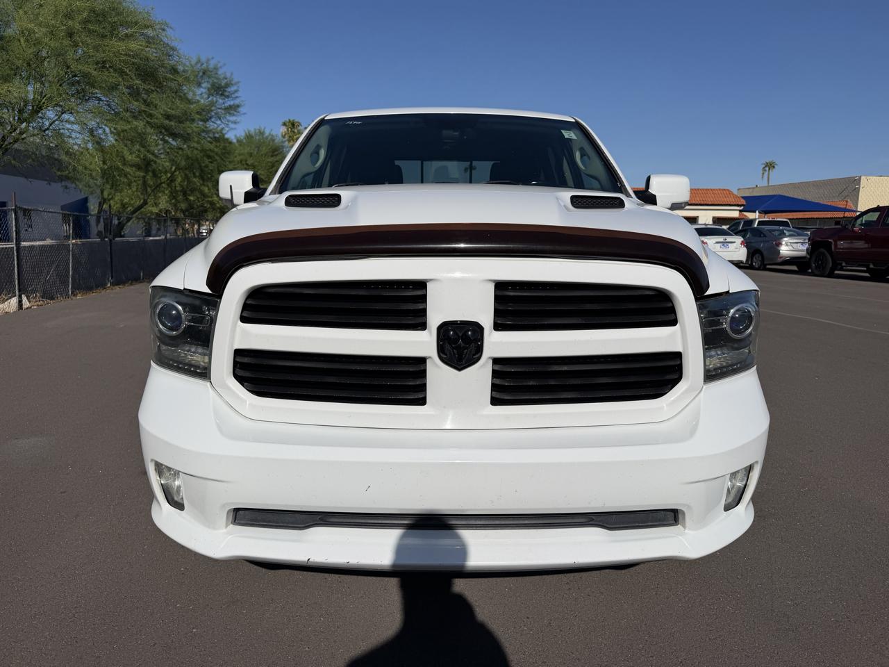 RAM 1500 2WD Crew Cab 140.5" Sport 2017