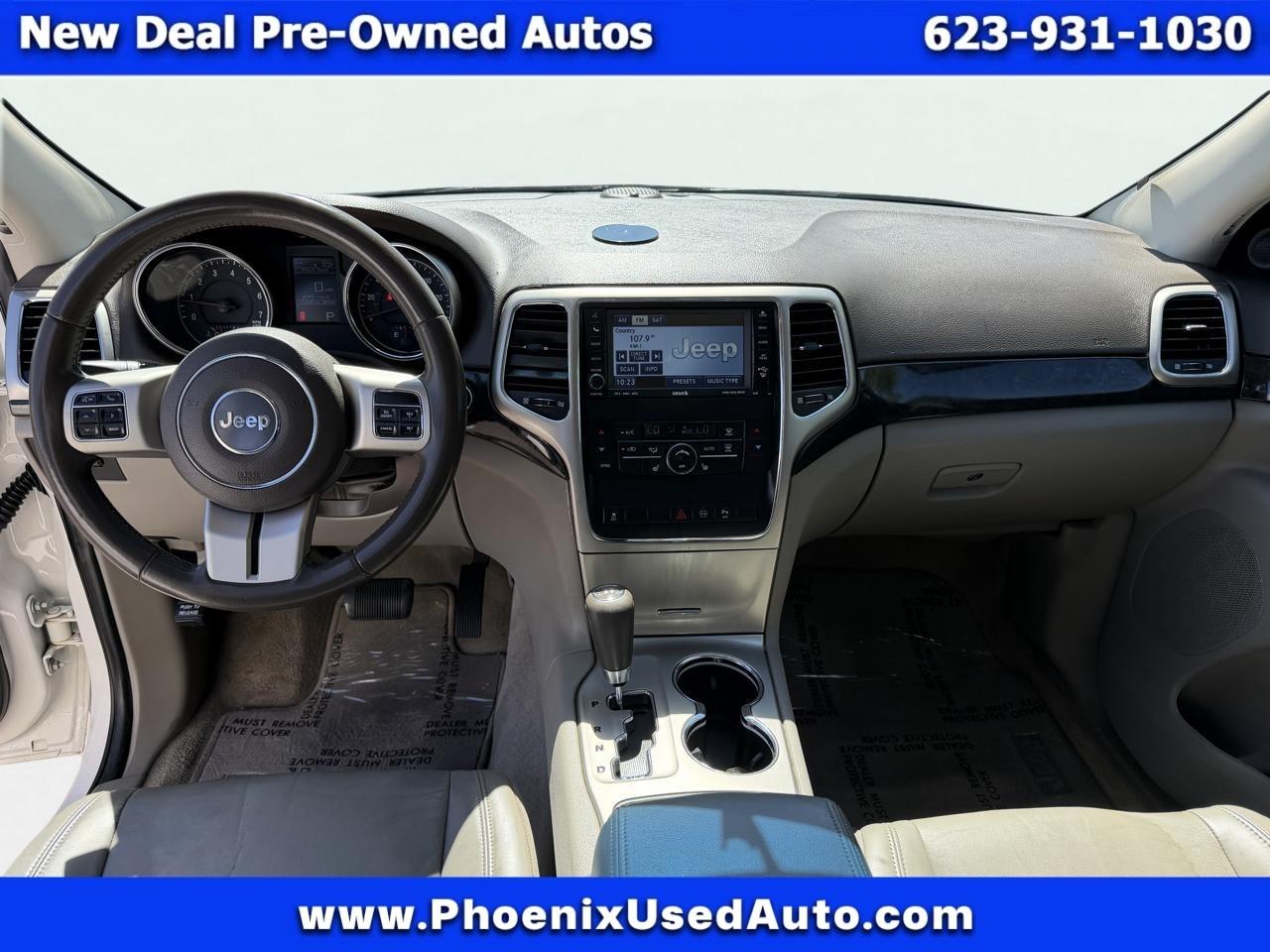Jeep Grand Cherokee Laredo 4WD 2011