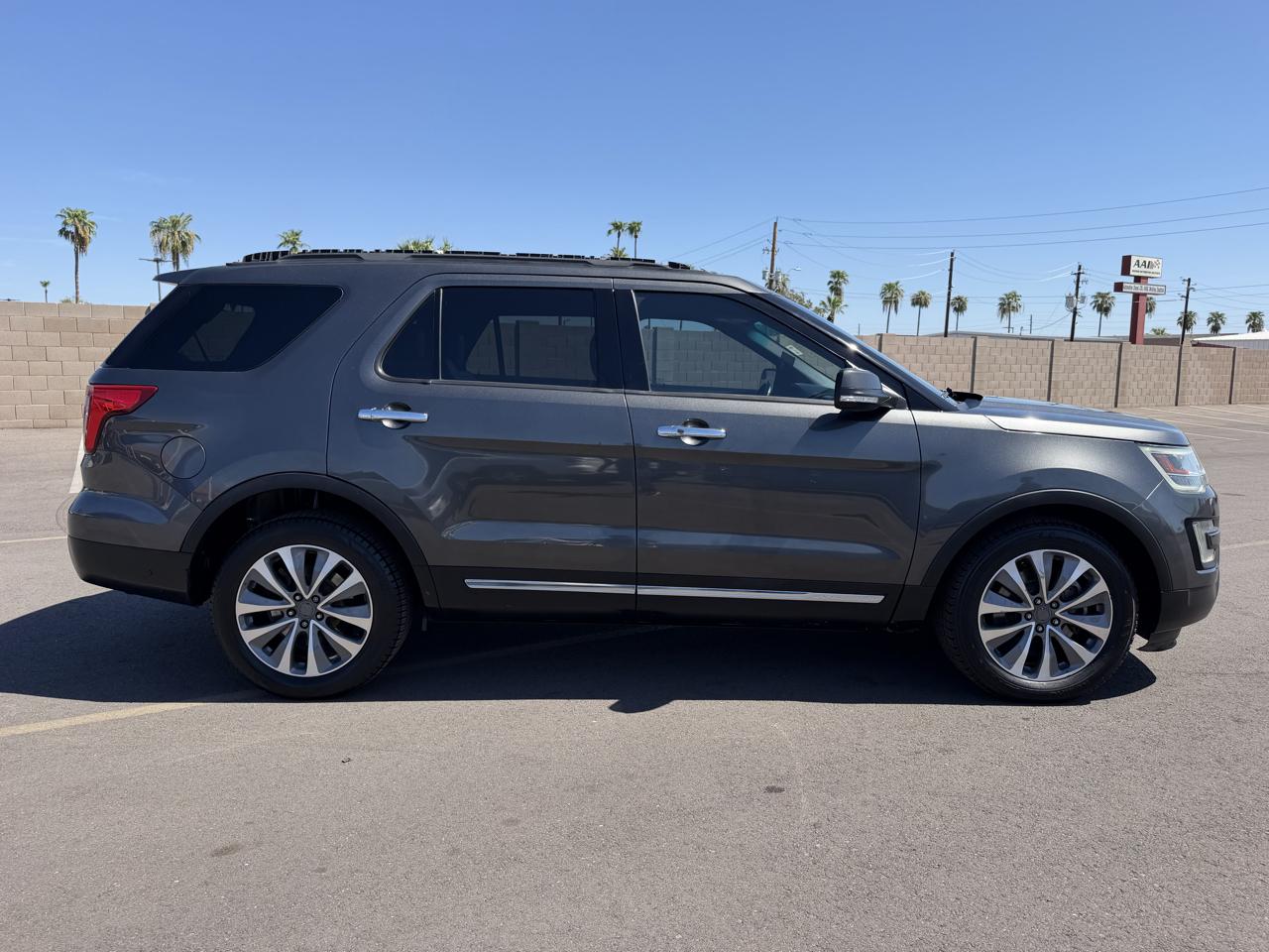 Ford Explorer Limited FWD 2017