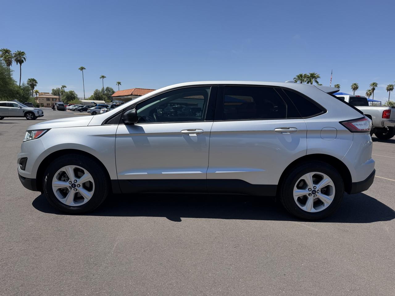 Ford Edge SE FWD 2018