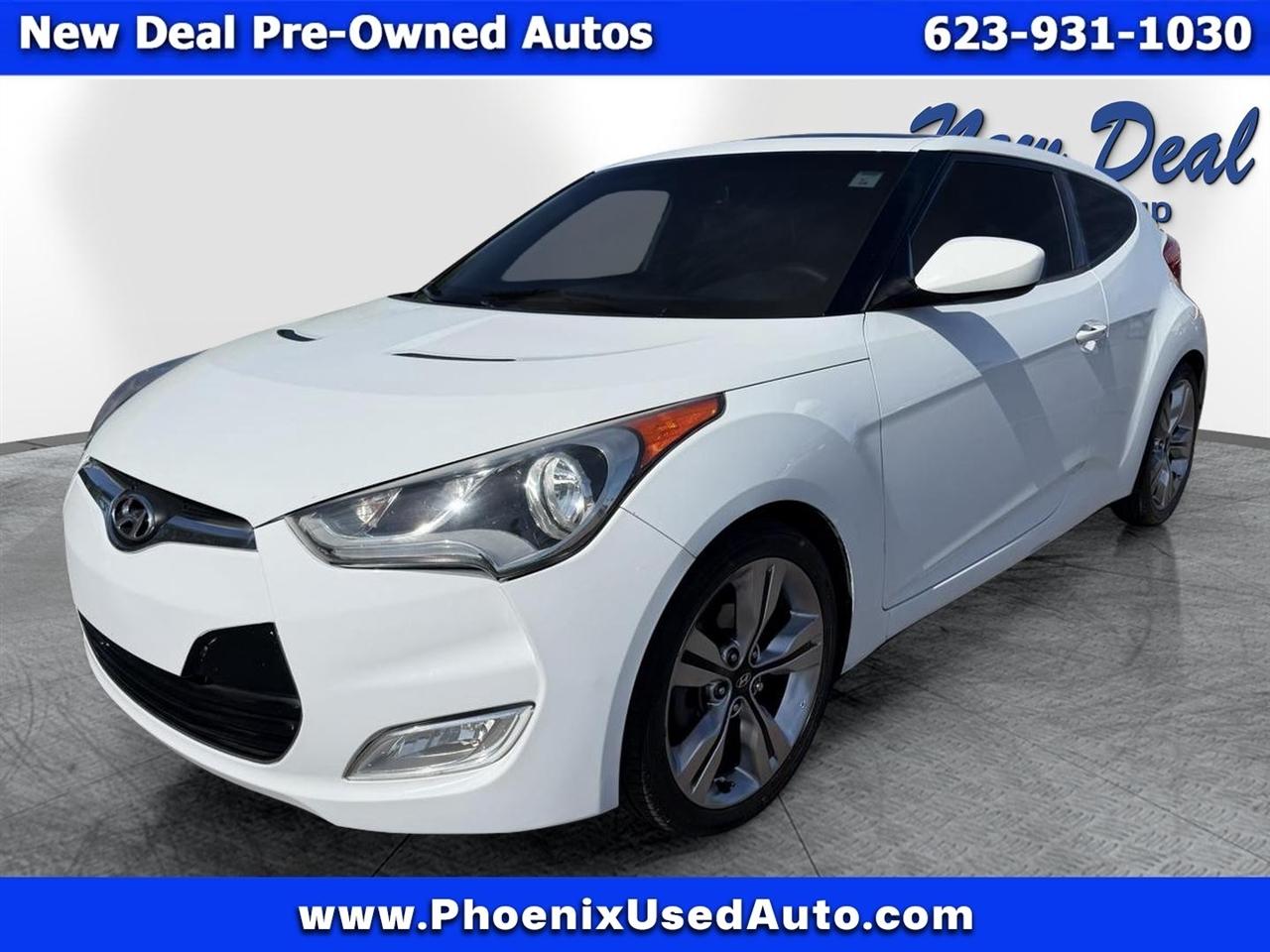 Hyundai Veloster Base 2013