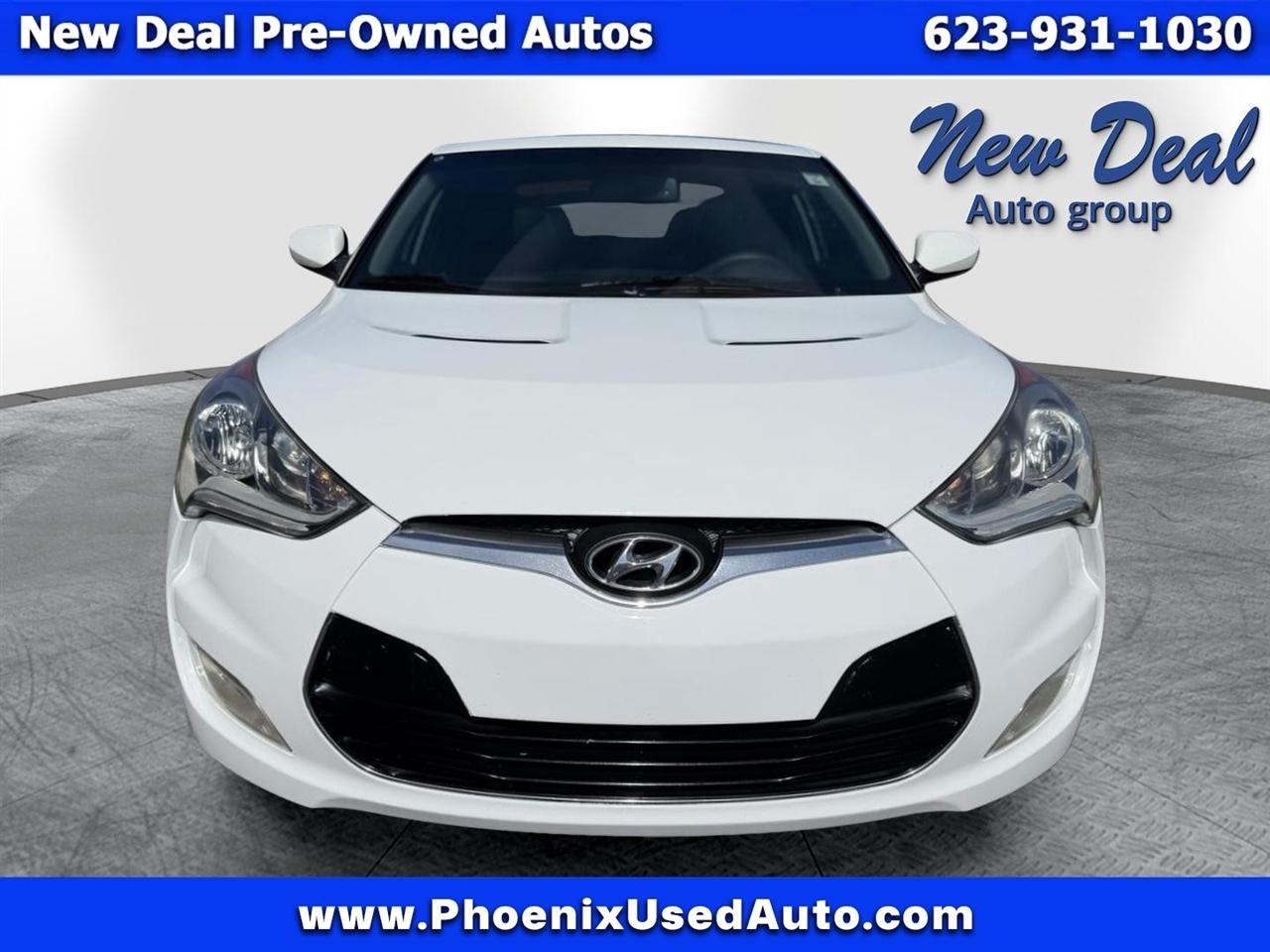 Hyundai Veloster Base 2013