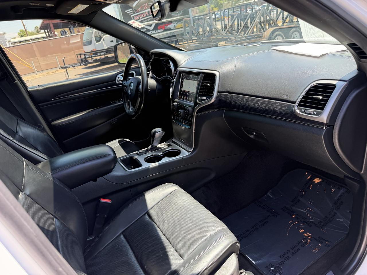 Jeep Grand Cherokee Overland 2WD 2018