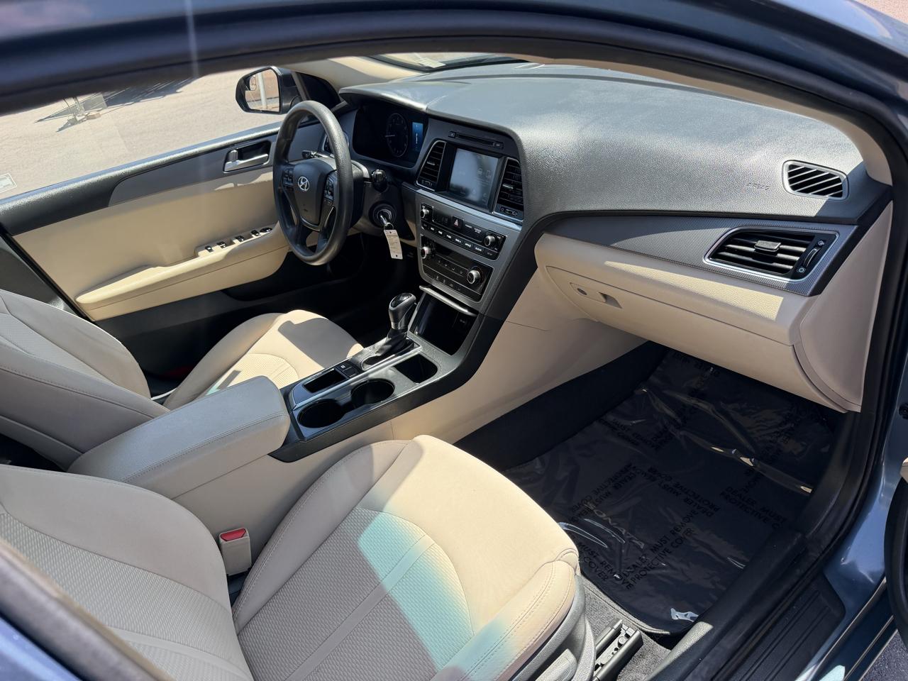 Hyundai Sonata SE 2016