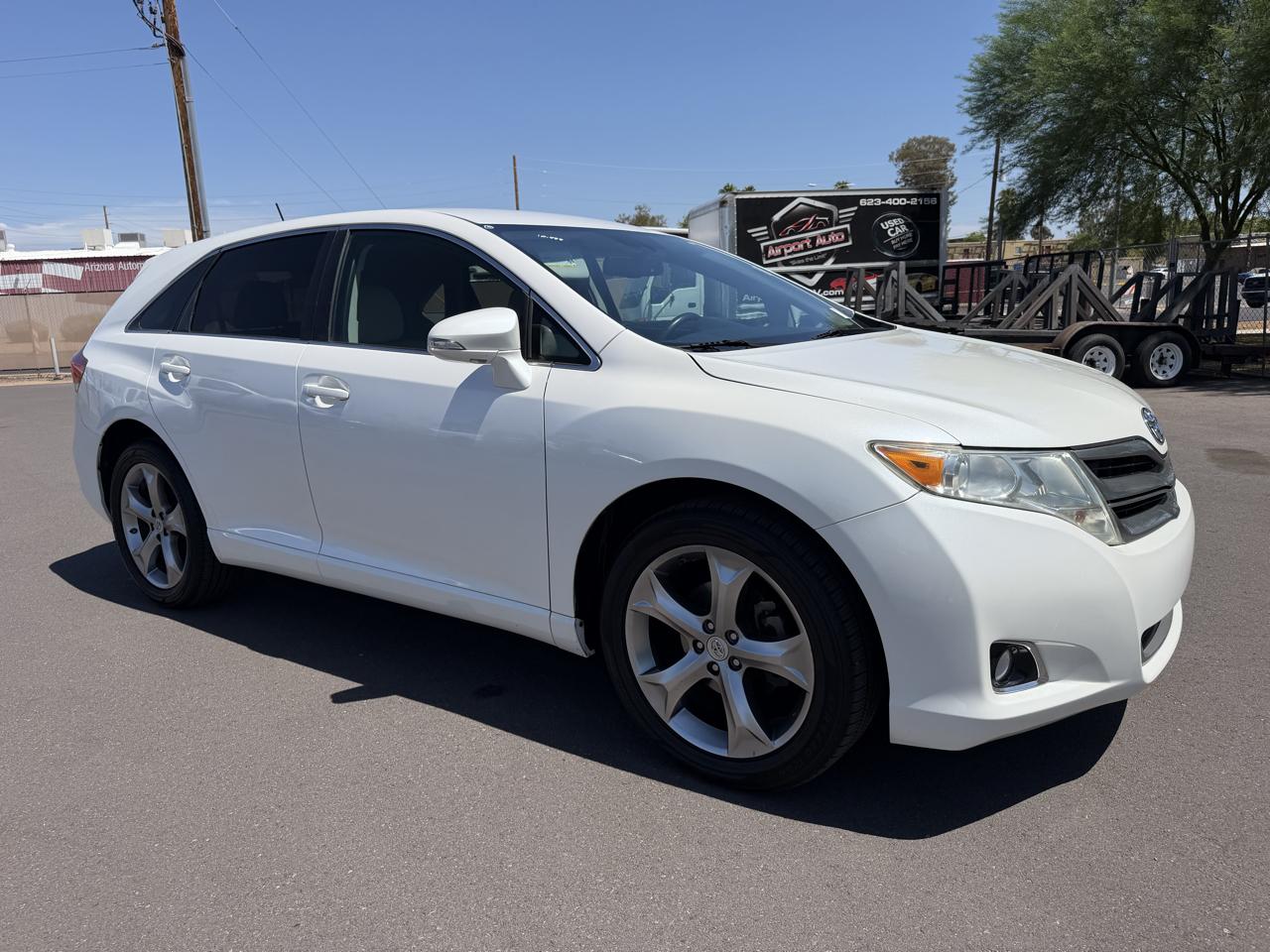 Toyota Venza LE V6 FWD 2014