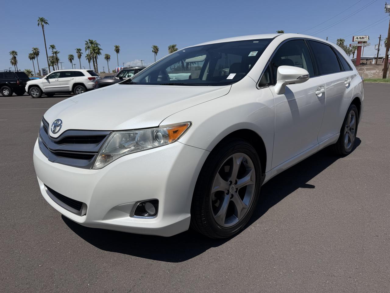 Toyota Venza LE V6 FWD 2014