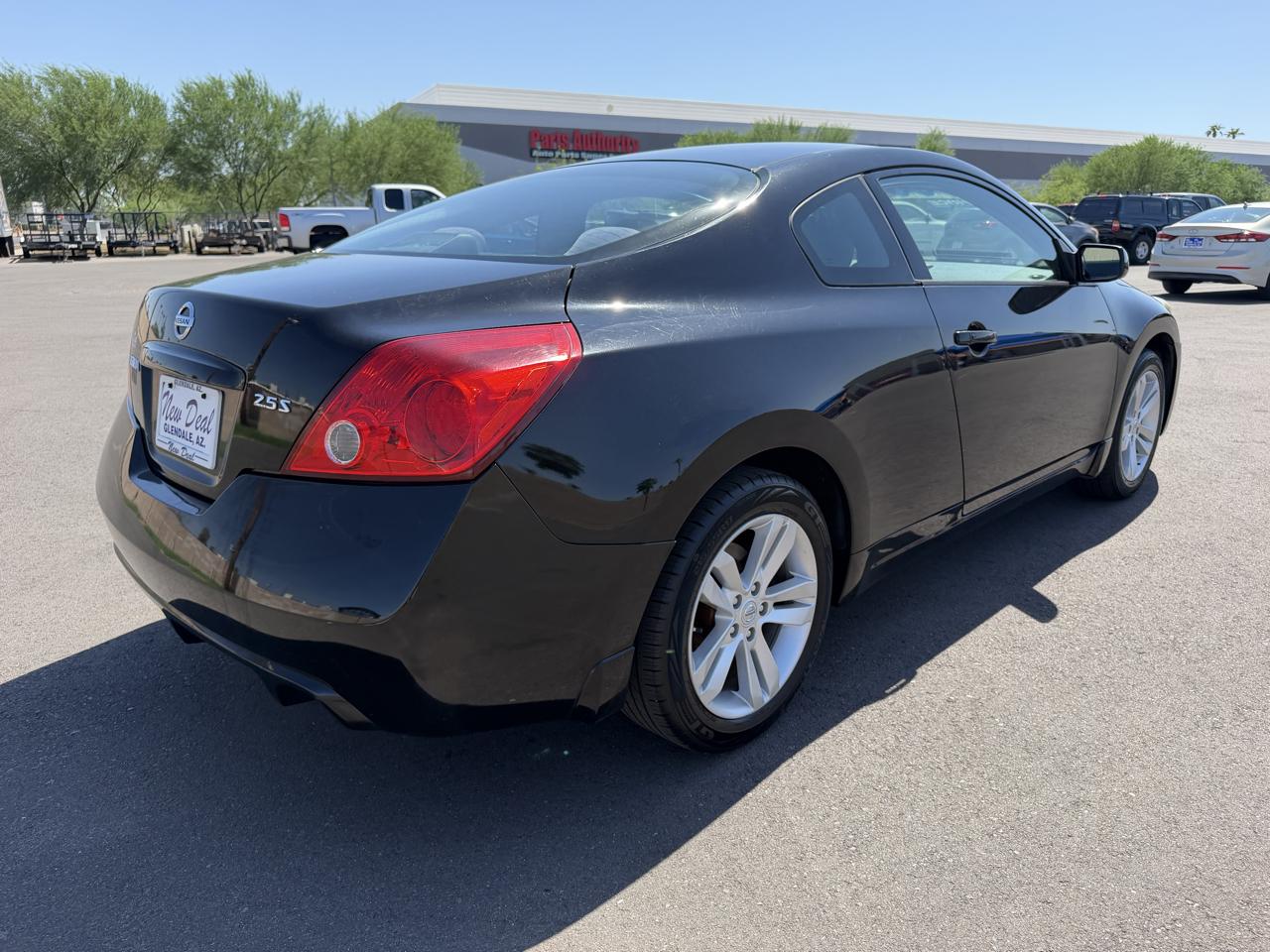 Nissan Altima 2.5 S CVT Coupe 2013