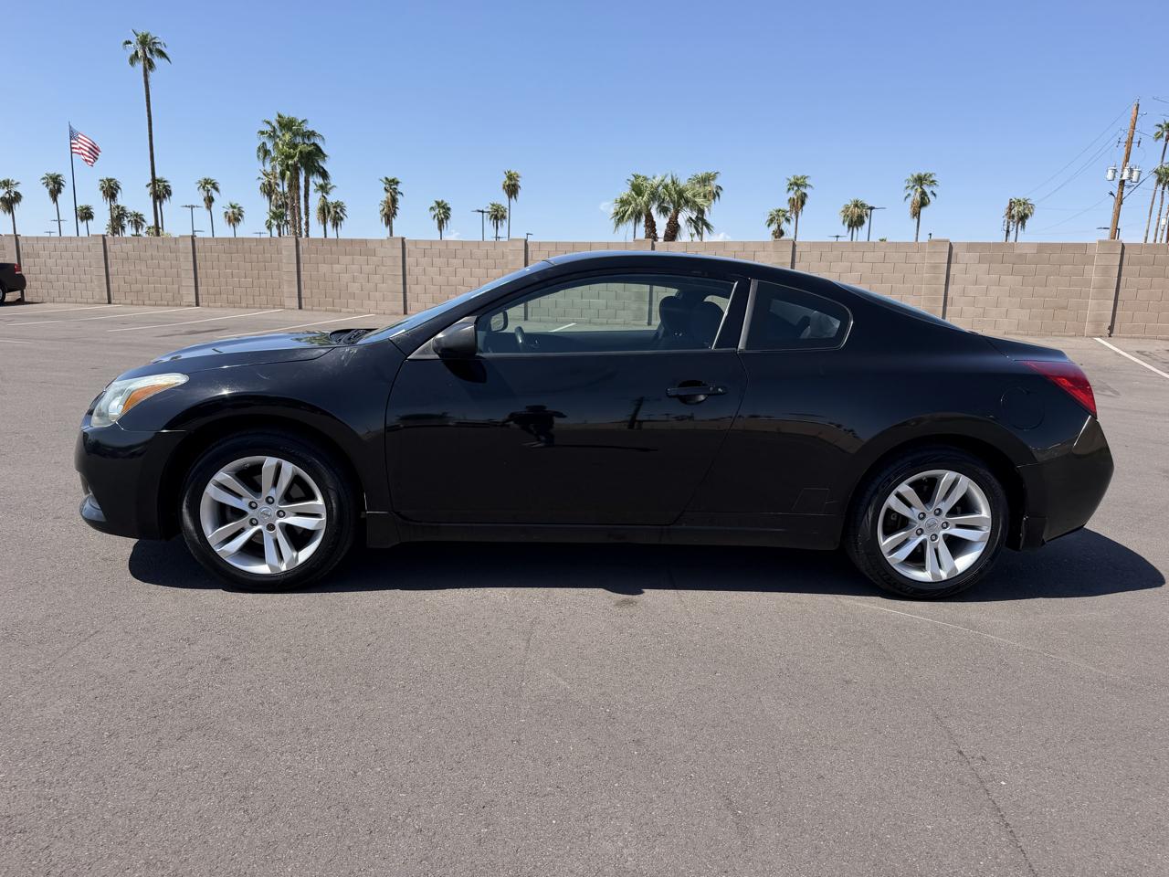 Nissan Altima 2.5 S CVT Coupe 2013
