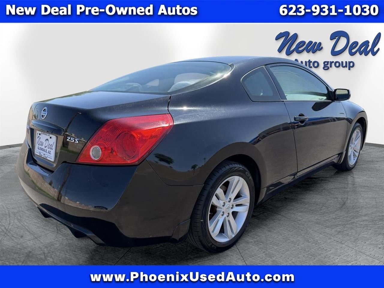 Nissan Altima 2.5 S CVT Coupe 2013