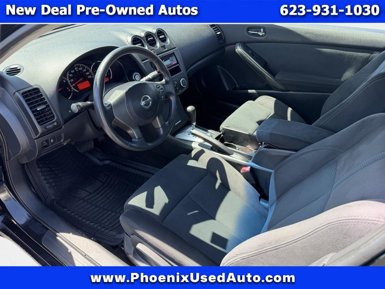 Nissan Altima 2.5 S CVT Coupe 2013