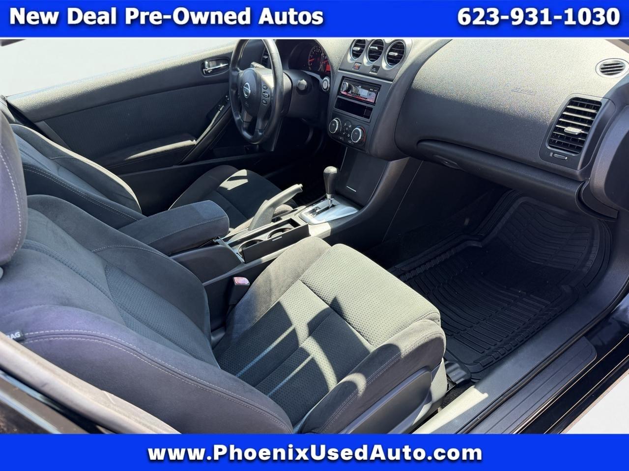 Nissan Altima 2.5 S CVT Coupe 2013