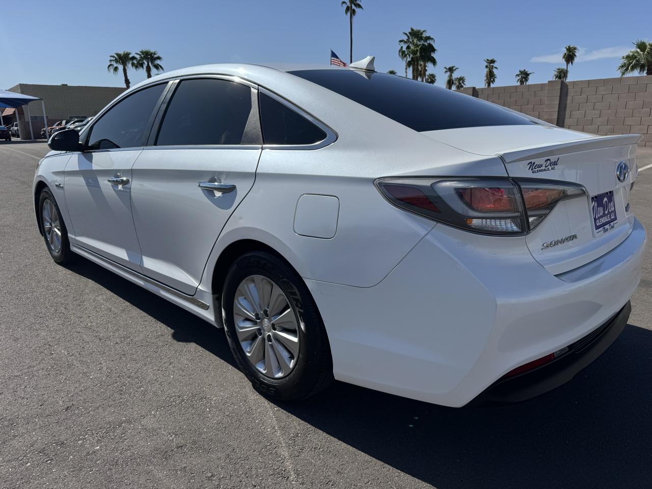 Hyundai Sonata Hybrid Base 2016