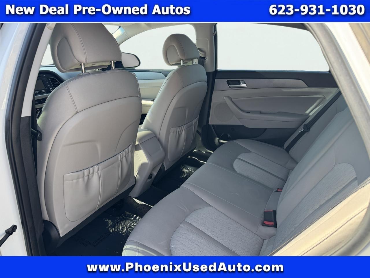 Hyundai Sonata Hybrid Base 2016