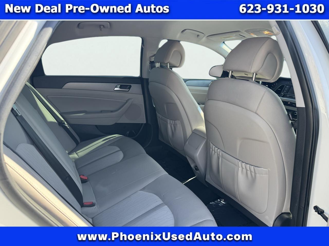 Hyundai Sonata Hybrid Base 2016