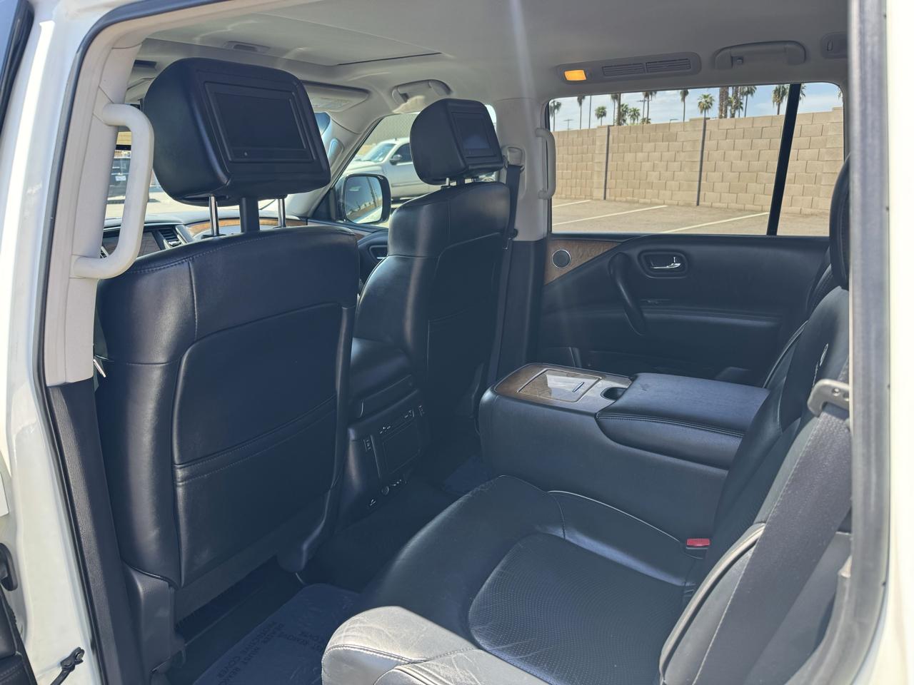 Infiniti QX80 2WD 2014