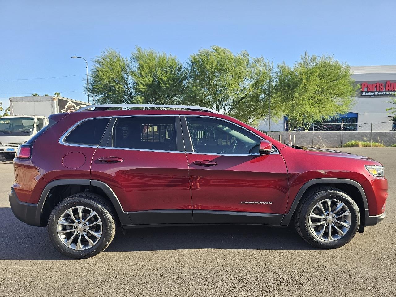 Jeep Cherokee Latitude Plus FWD 2019