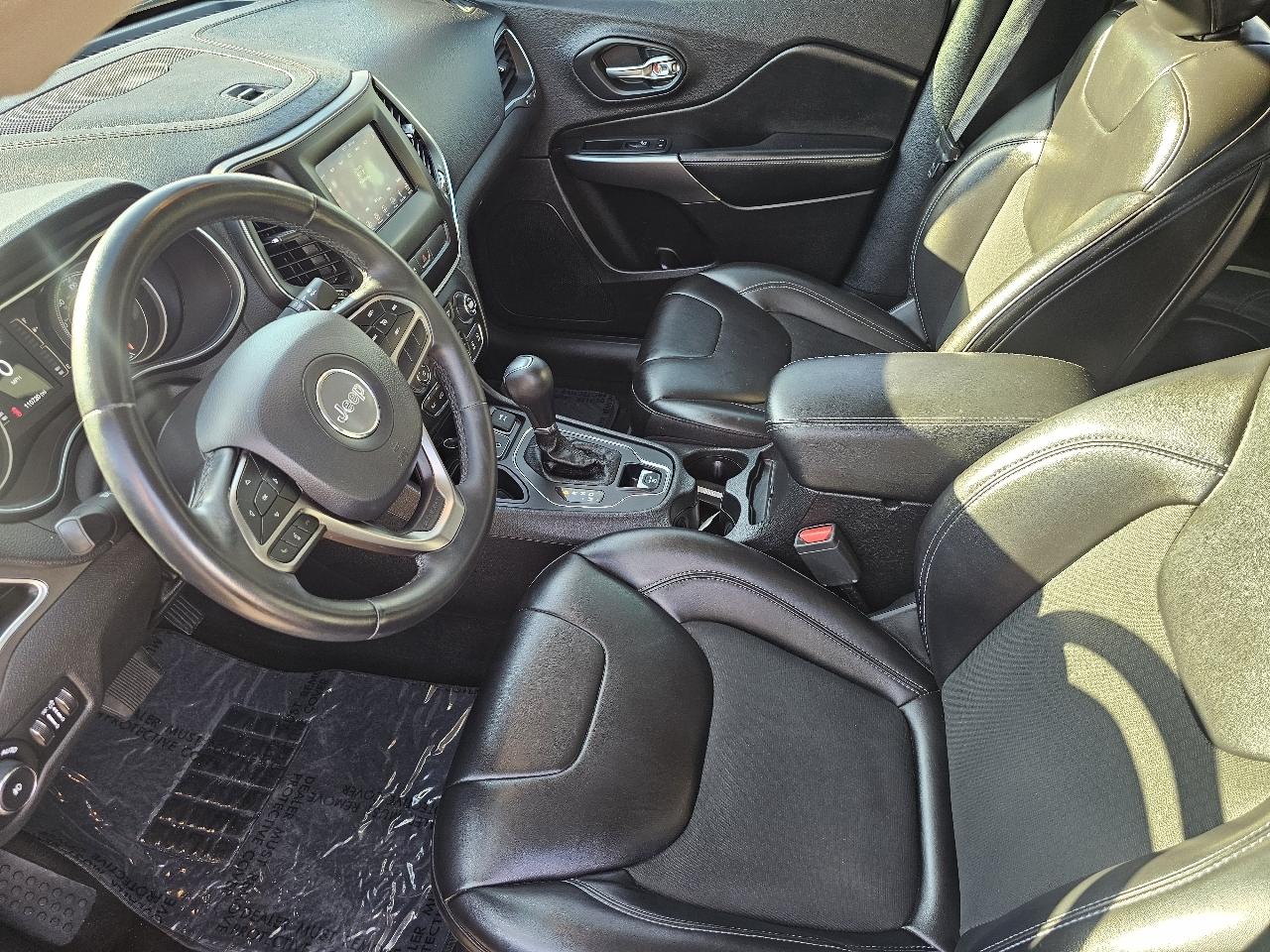 Jeep Cherokee Latitude Plus FWD 2019