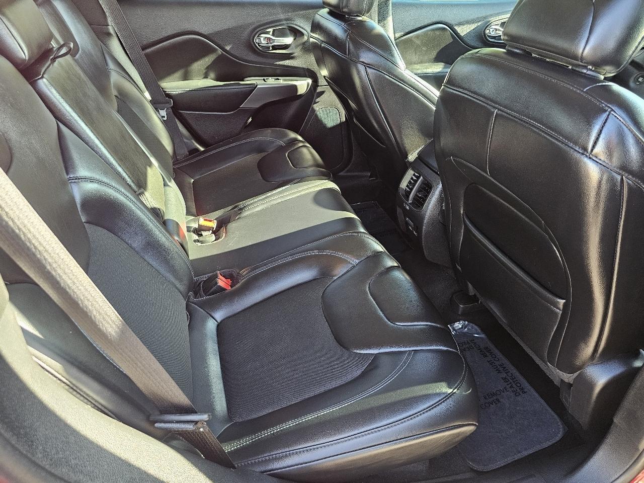 Jeep Cherokee Latitude Plus FWD 2019