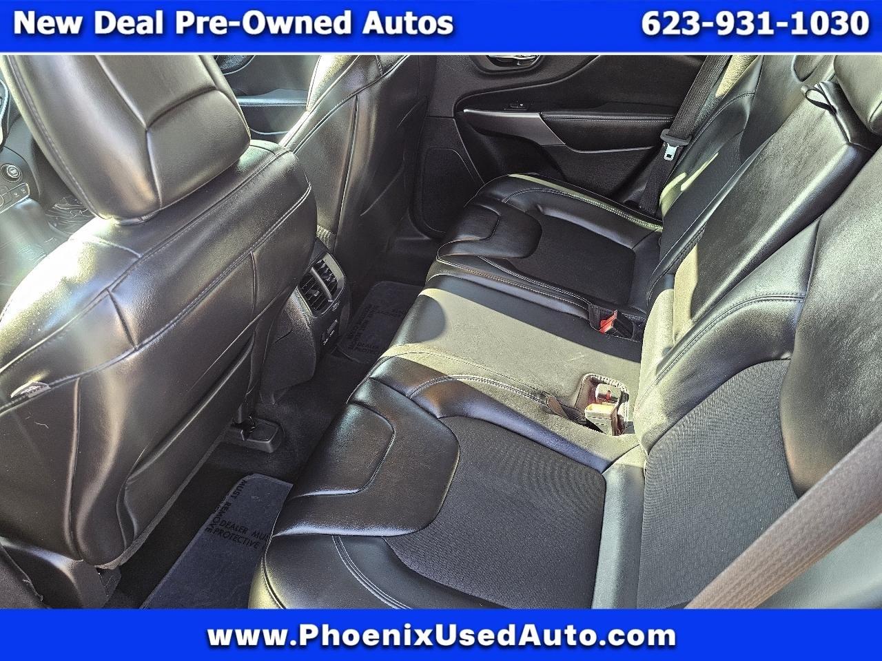 Jeep Cherokee Latitude Plus FWD 2019