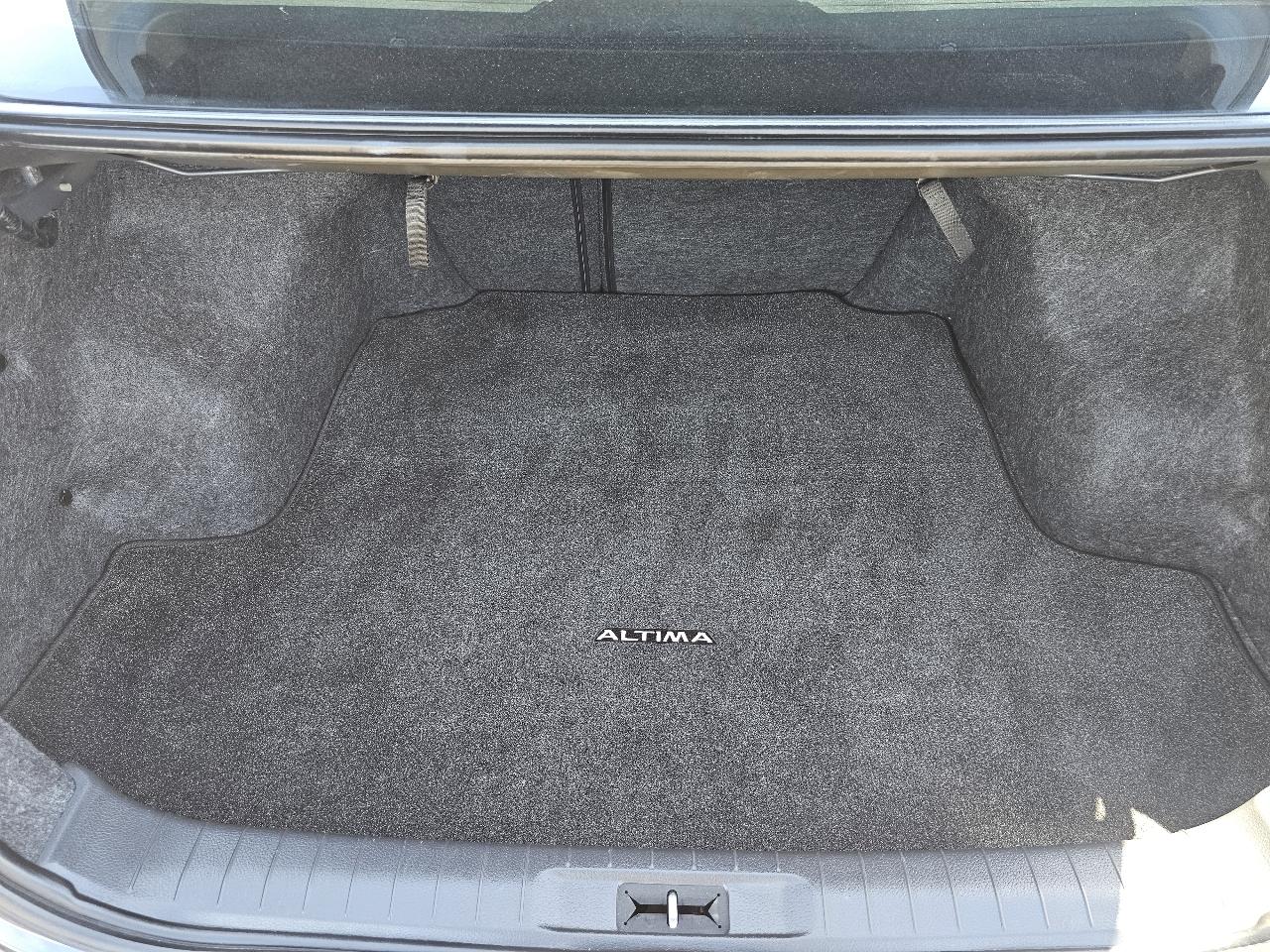 Nissan Altima 2.5 SV 2018