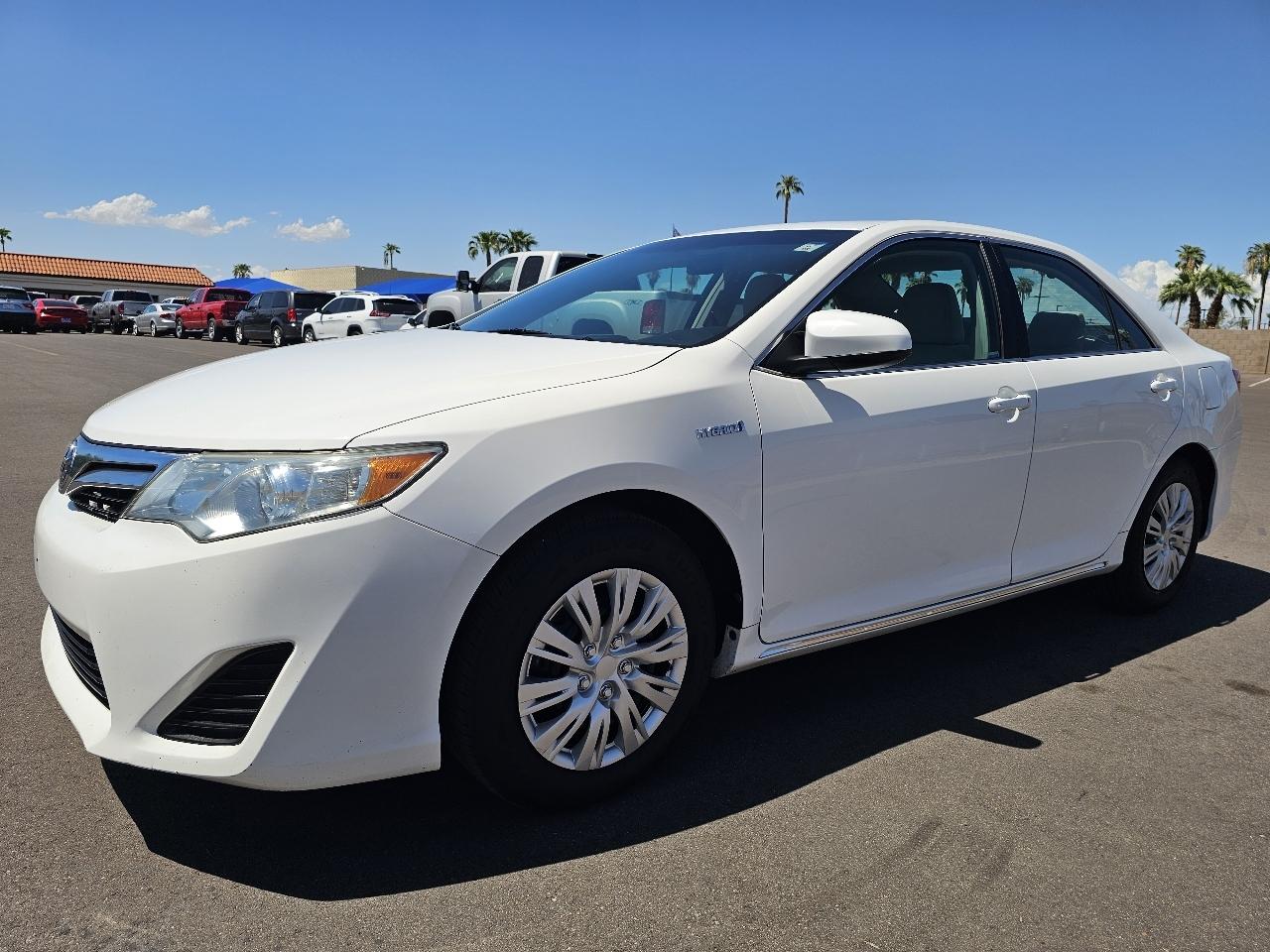 Toyota Camry Hybrid XLE 2013