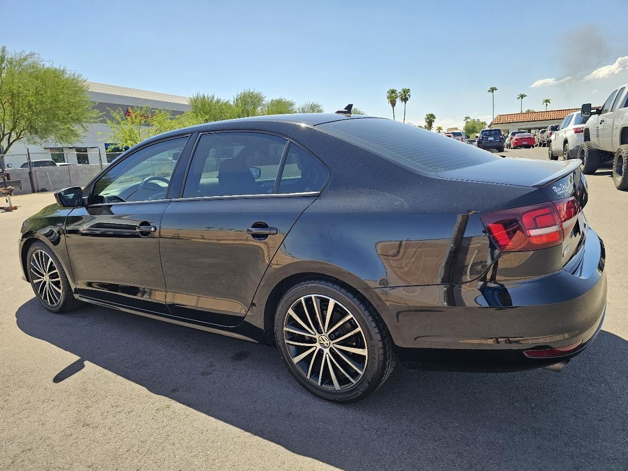 Volkswagen Jetta SE 5M 2016