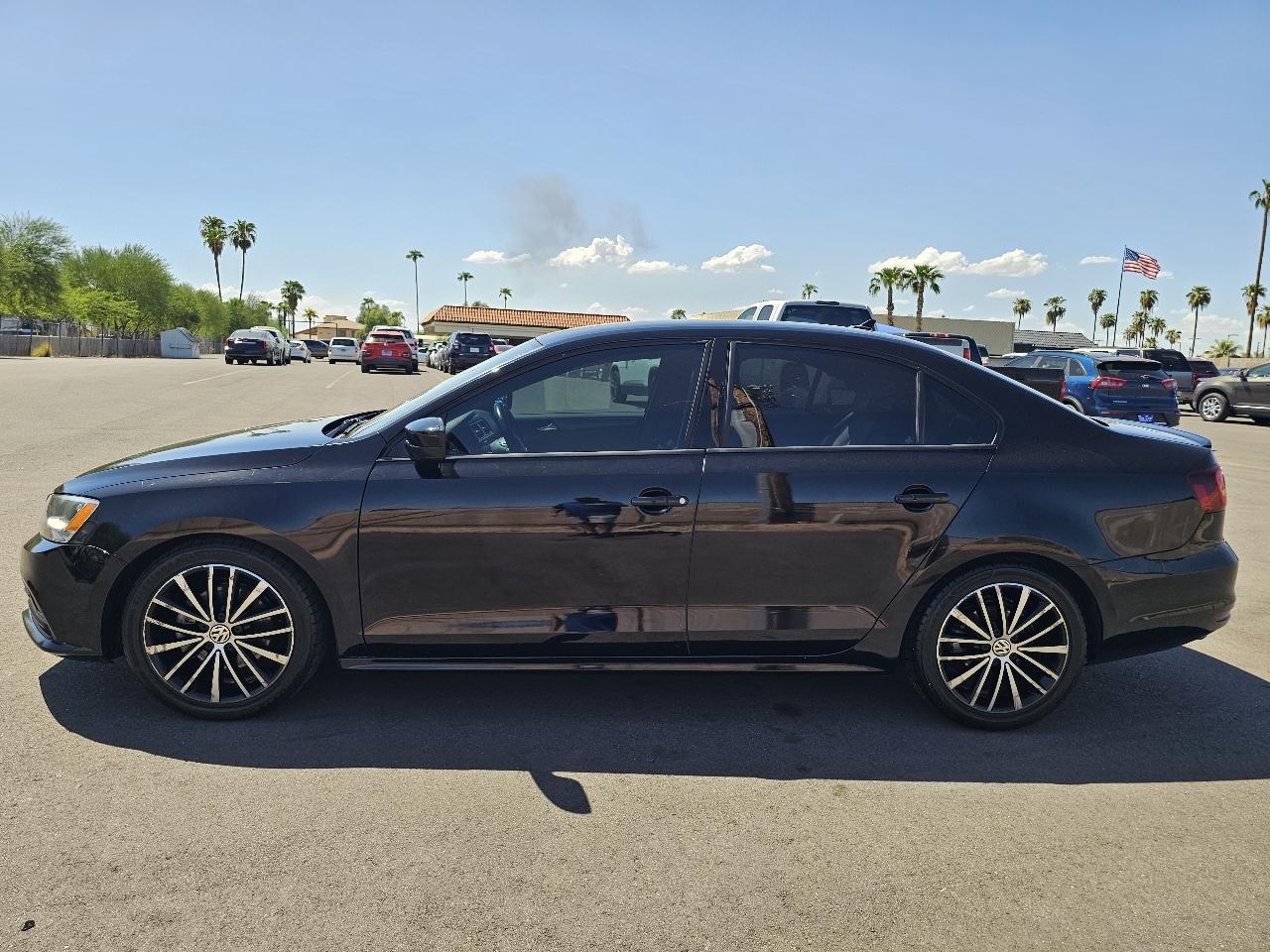 Volkswagen Jetta SE 5M 2016