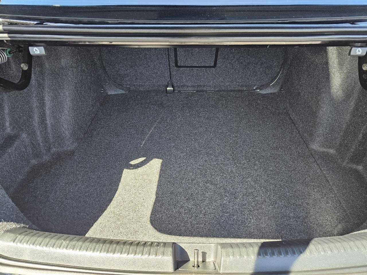 Volkswagen Jetta SE 5M 2016