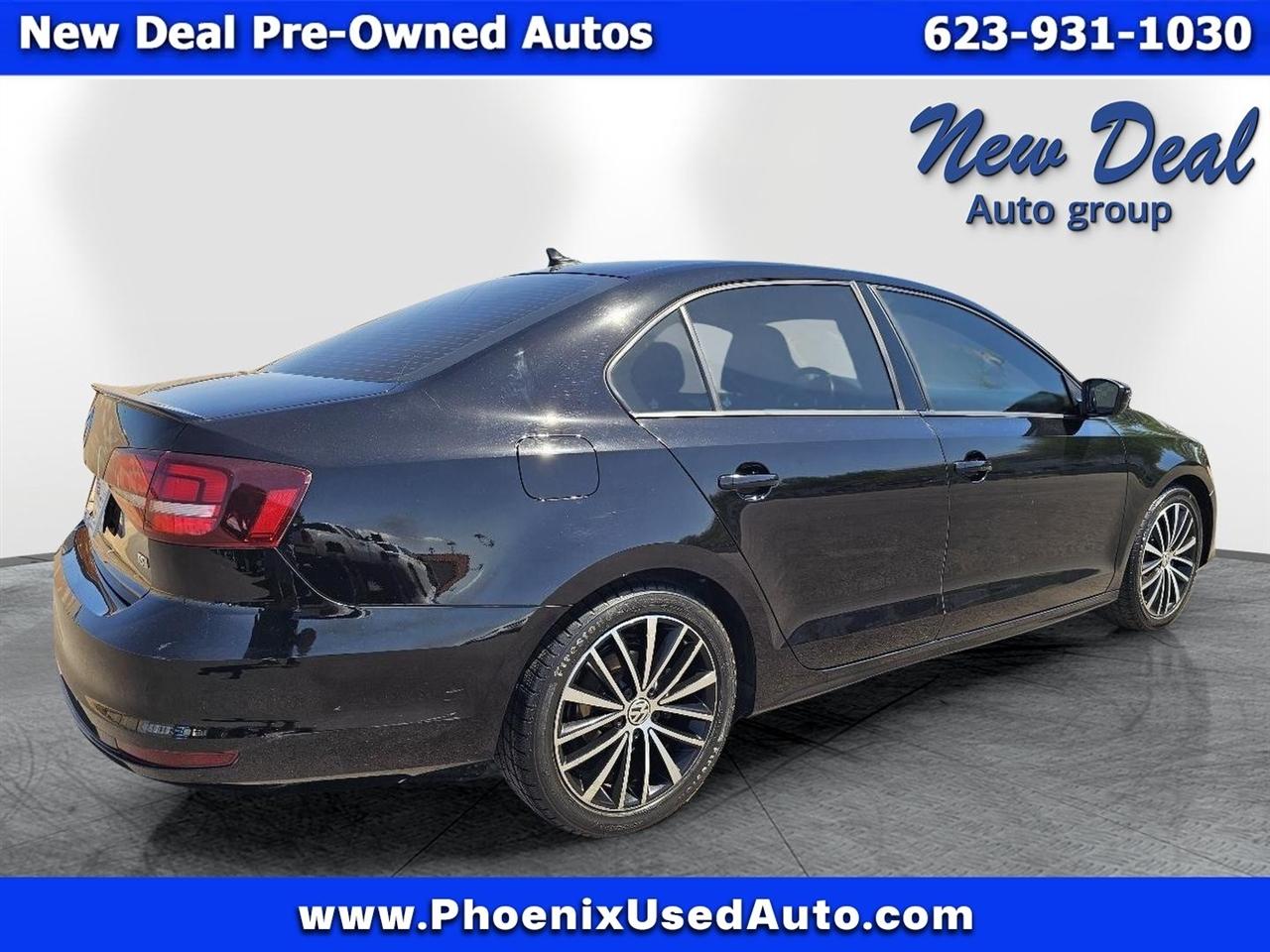 Volkswagen Jetta SE 5M 2016
