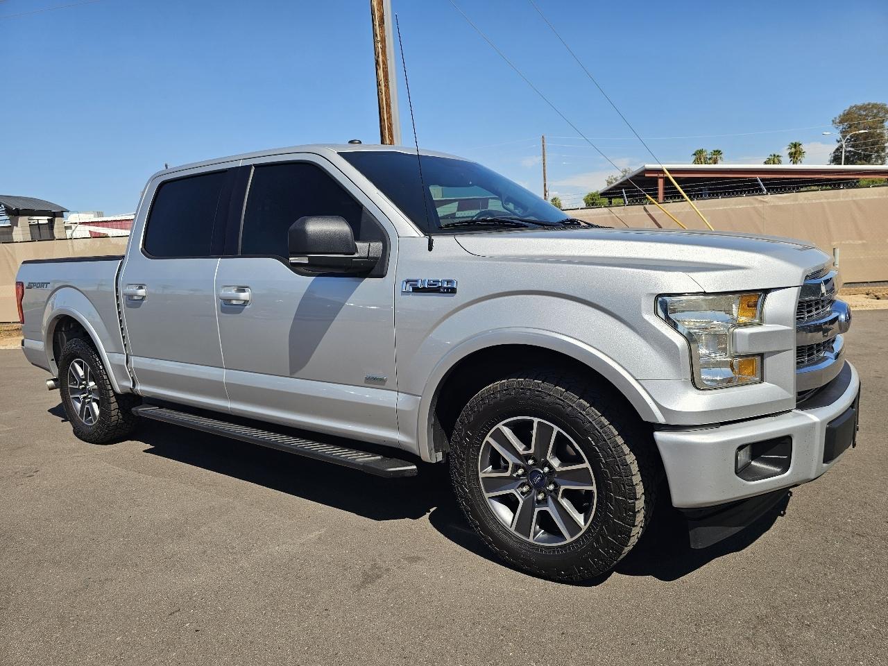 Ford F-150 XLT SuperCrew 2WD 2017