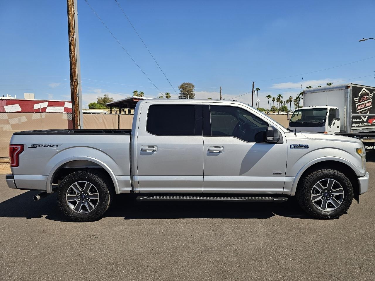 Ford F-150 XLT SuperCrew 2WD 2017