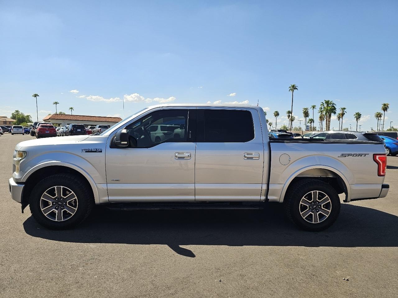 Ford F-150 XLT SuperCrew 2WD 2017