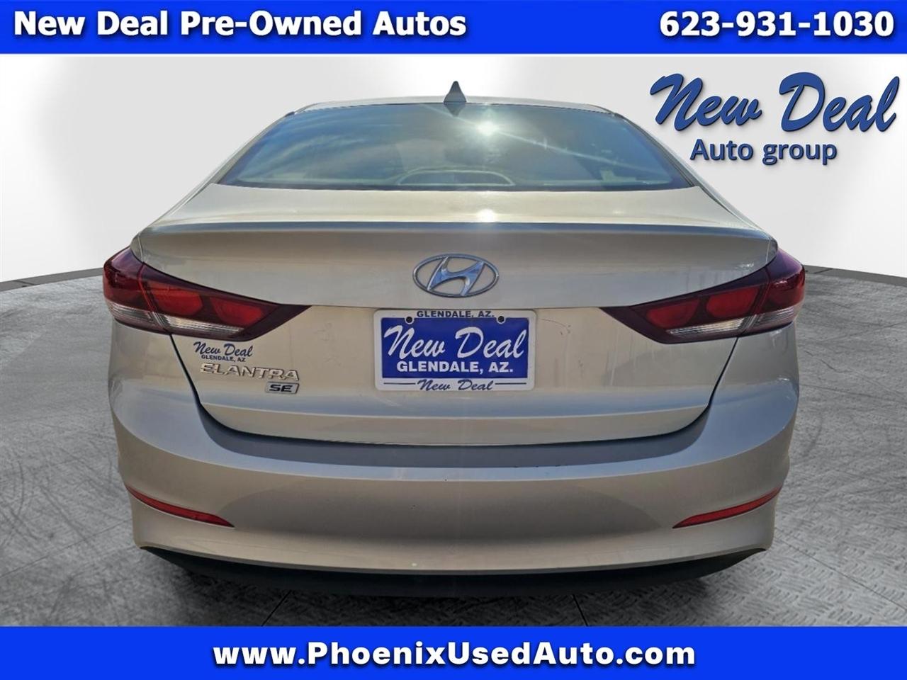 Hyundai Elantra SE 6AT 2017