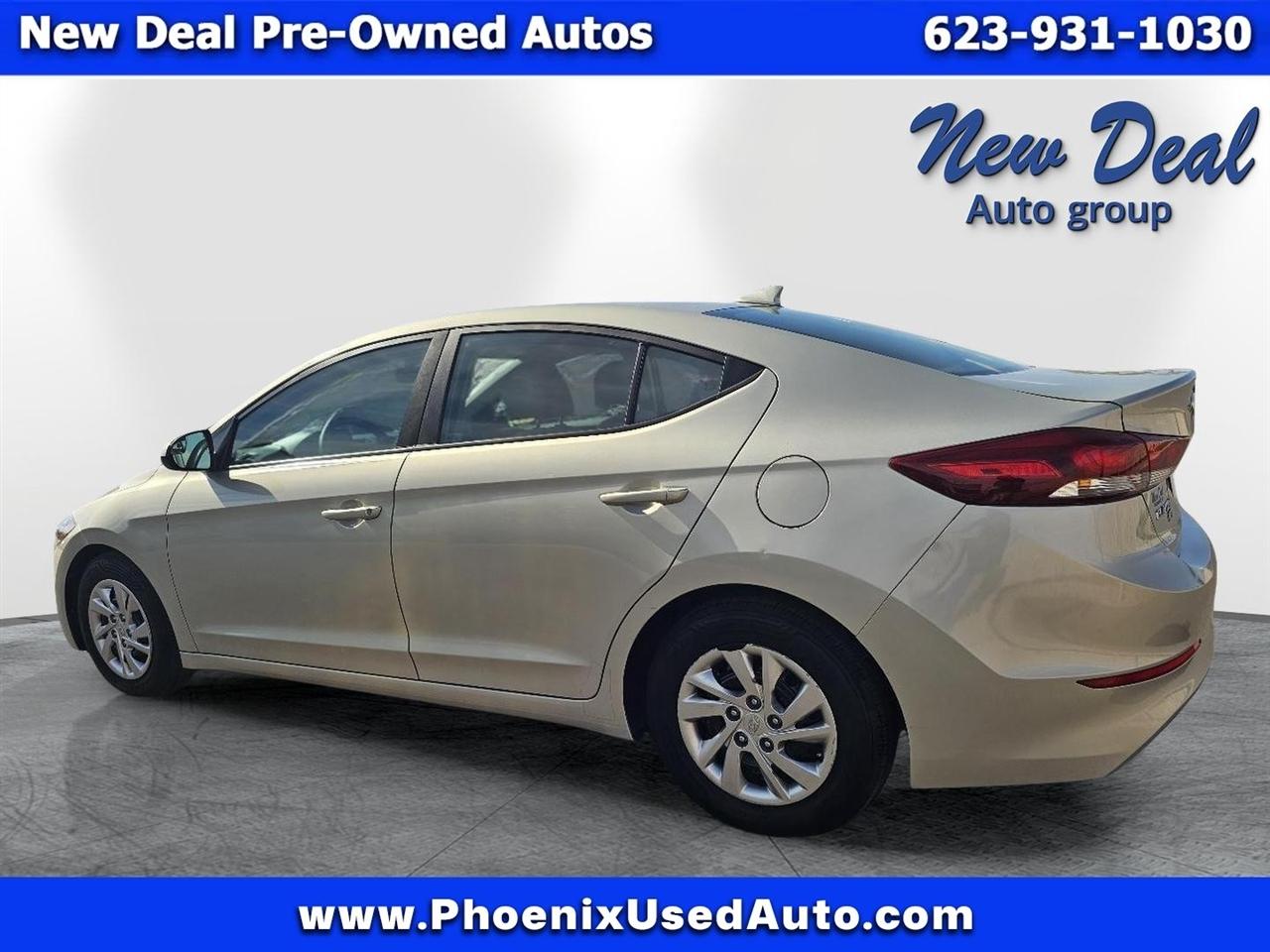 Hyundai Elantra SE 6AT 2017
