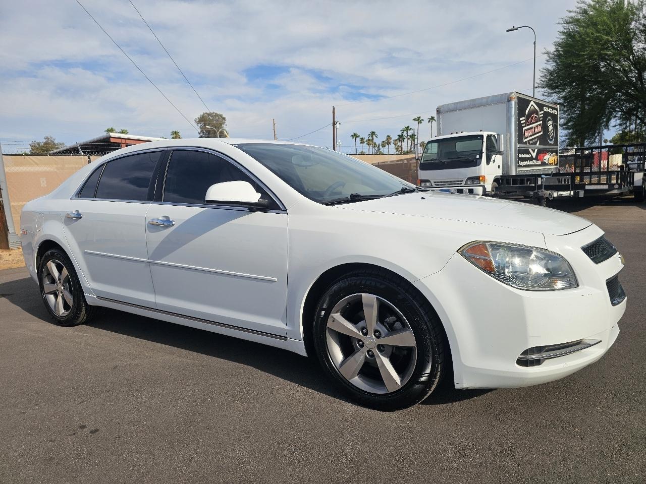 Chevrolet Malibu 1LT 2012