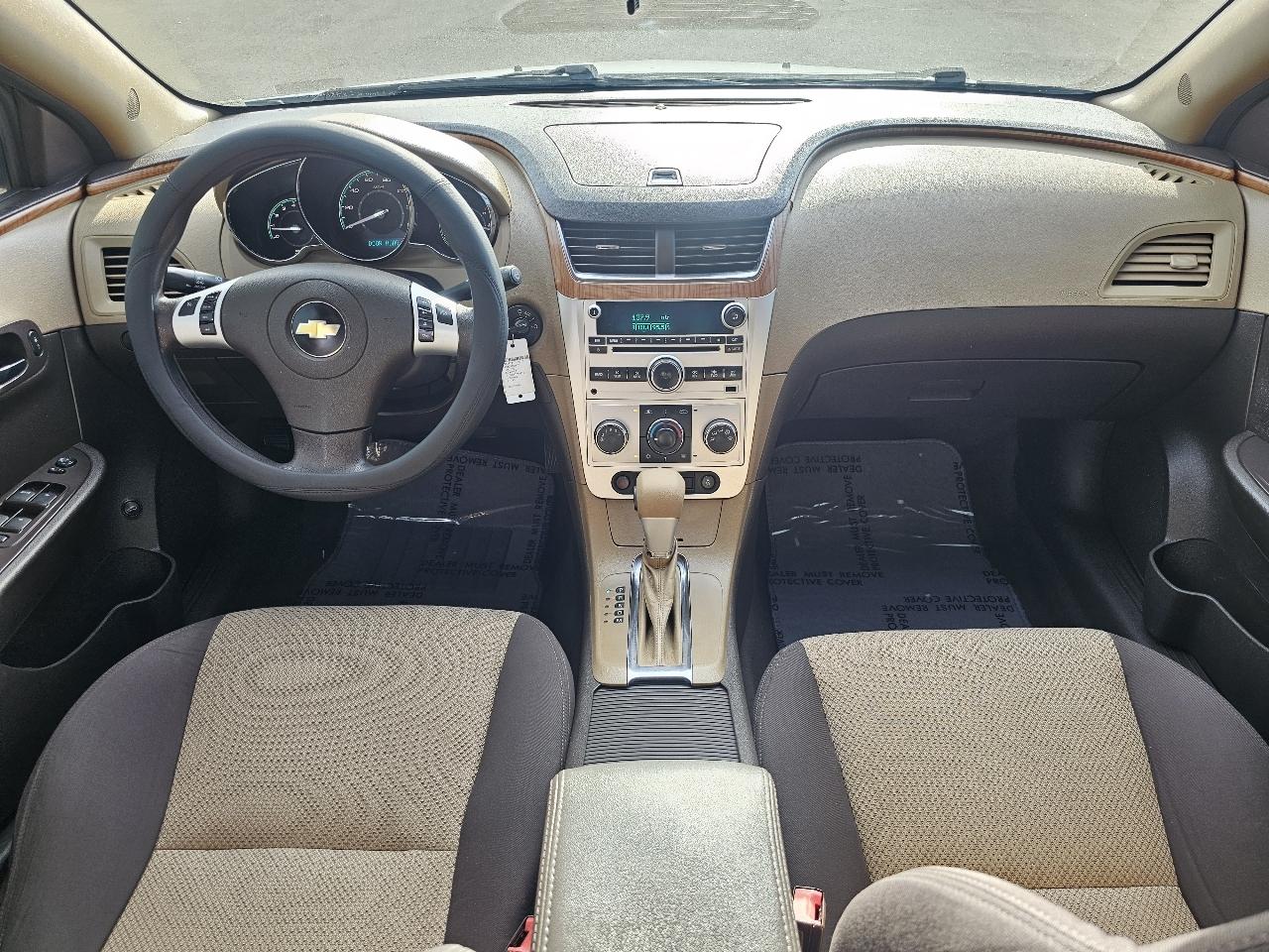 Chevrolet Malibu 1LT 2012